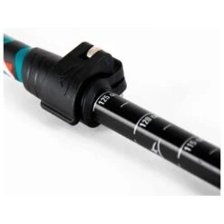 Bâton Guidetti Région Massif Central Noir 14 Bâton Guidetti Région Massif Central Noir -Thermarest Campement Magasin 7de7b8bbd7323622aa2c76772af54b12f9fc17ba E23GUIDBAT378890 GUID0714435 902